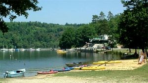 Lake Guerlédan is Brittany's largest artificial lake and a popular and superbly resourced water sports centre.