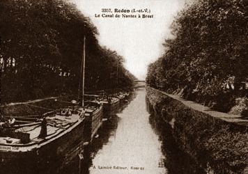 The Nantes-Brest Canal enjoyed a period of prosperity in the 19th century.