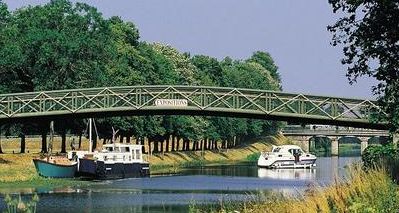 The Nantes-Brest Canal was devolved to Brittany's regional government in 1989.