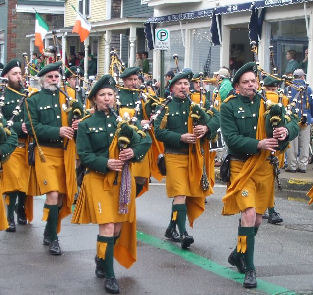 Celtic Kilts: Irish Saffron Kilt