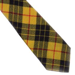 Tie for MacLeod Tartan Kilt